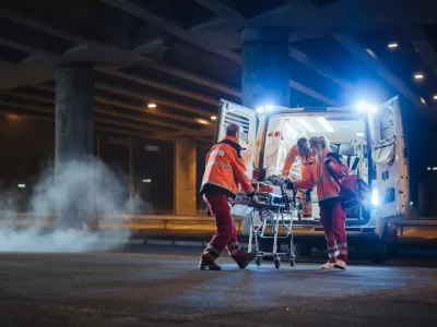 O nouă tragedie zguduie lumea! Zeci de tineri au murit în accident