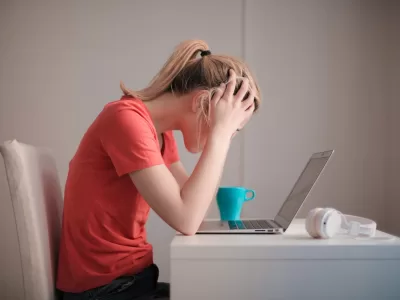 Stresul, digestia și pielea: triunghiul care influențează mai mult decât crezi