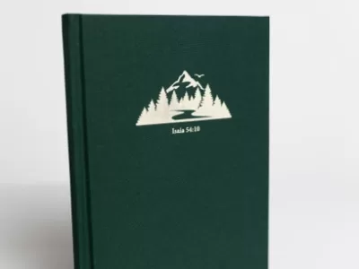 Descoperă inspirația în jurnale creștine de la Maranatha