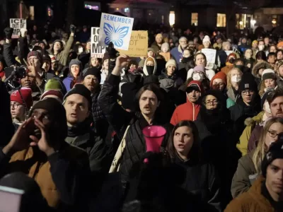 O femeie a fost împușcată fatal de poliție. Președintele intervine: „E vina ei”