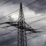 Situație fără precedent. Zeci de mii de oameni au rămas fără curent. Autoritățile au un mesaj disperat