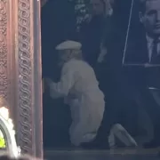 Ce s-a întâmplat la înmormântarea tatălui Loredanei Groza. Vedeta e devastată de durere