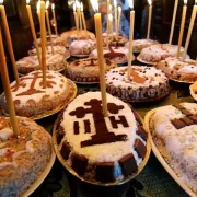 Moșii de iarnă 2026. Când pică sărbătoarea anul acesta și ce e bine să dai de pomană