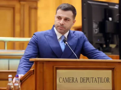 PSD îi face felul lui Bolojan. Premierul cu un picior în groapă