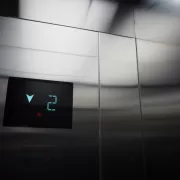 Impactul ESG asupra alegerii lifturilor in proiectele imobiliare