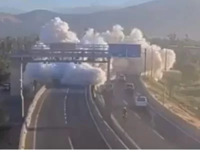 Explozie pe autostradă! Sunt mulți morți și răniți