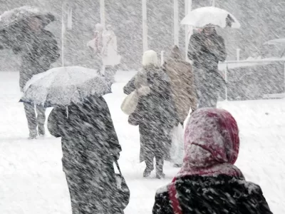 Alertă fără precedent. Stați în case