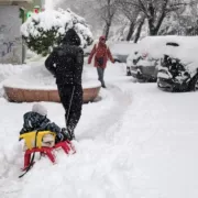 Iarna grea se întoarce. Cod portocaliu de viscol și vreme severă