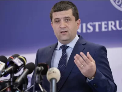 Vestea a picat ca un trăsnet la Deveselu! Ministrul Apărării: "Cine se uită la..."