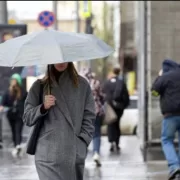 Se schimbă vremea de Florii și de Paște. Când scăpăm de ploi şi de frig