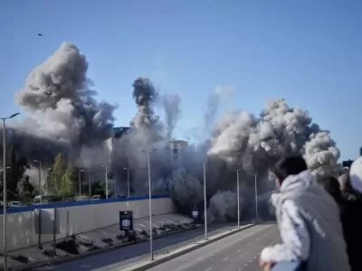 Este știrea momentului! Israel anunță că preia controlul şi va distruge toate casele din apropierea graniței cu...