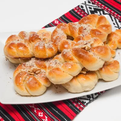 Care e rețeta corectă de mucenici și ce trebuie neapărat să pui la final. Multe gospodine nu știau de asta