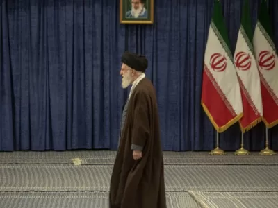 Cine va conduce Iranul