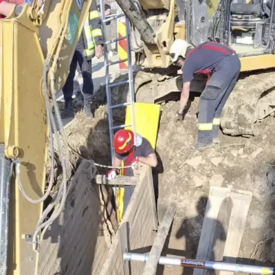 Autoritățile au făcut anunțul. Accident de muncă îngrozitor. A fost îngropat de viu