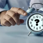 România trece la ora de vară 2026 mai devreme față de anul trecut