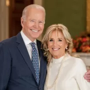 Fără precedent. S-a împușcat în aeroport