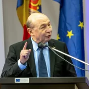 Atac fără precedent! Băsescu îl pune la zid: „a fost bătut măr”