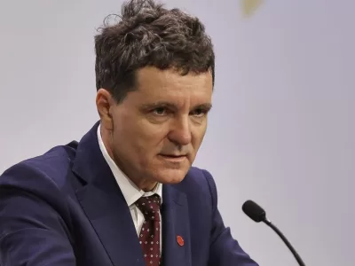 E cutremur politic! Nicușor Dan a anunțat în miez de noapte: Toate partidele au