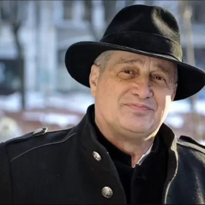 S-a făcut scrum totul! Din păcate Mircea Dinescu...