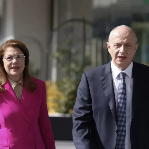 Se cutremură cerul! Soția lui Mircea Geoană, Mihaela, face anunțul. După 40 de ani...