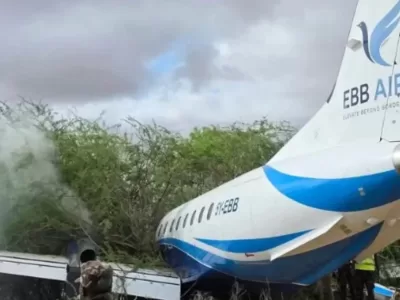 Ferească Dumnezeu! Un avion cu 32 de pasageri a ratat pista de aterizare și a