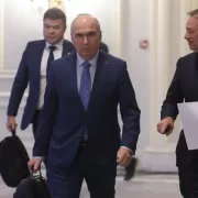 Cutremur în PNL! Liberalii nu vor USR, negocieri cu AUR...