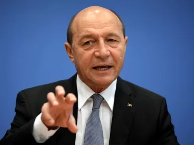 Fără precedent! Băsescu spune cine e vinovatul în scandalul Pfizer
