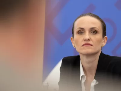 Asta mai lipsea! Oana Țoiu a cerut NATO de urgență