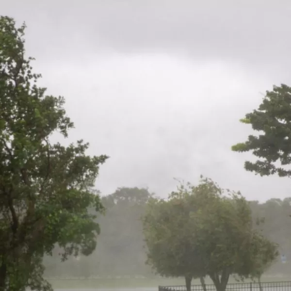 Alertă ANM! Meteorologii avertizează că furtuna se apropie și