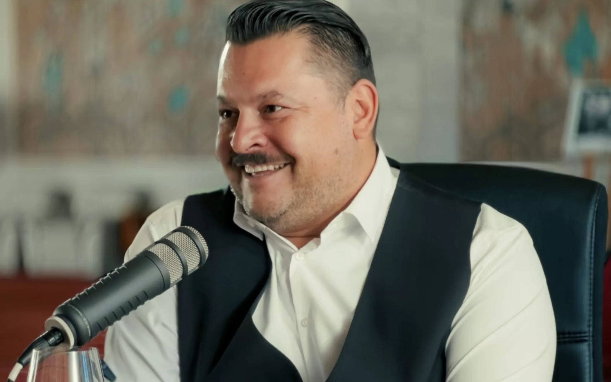 Mihai Bobonete trece prin momente cumplite. Medicii l-au operat de urgență