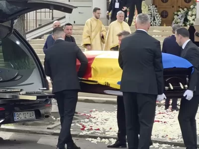 Ce a putut să apară la înmormântarea lui Lucescu. Acesta sigur a fost Dumnezeu, Minune Mare