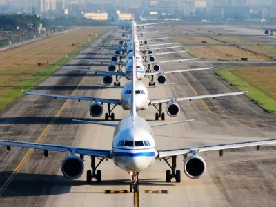 O mare companie aeriană anulează toate zborurile