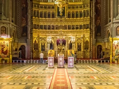 Ce e bine să faci în noaptea de Sfântul Gheorghe. Se spune că dacă începi din seara asta vei putea să primești binecuvântarea și minunile în viața ta