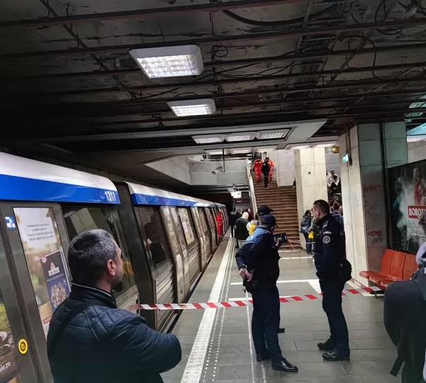 Femeie ucisă la metrou, în stația Crângași, de..