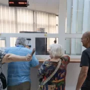 Ferească Dumnezeu! Decizie crucială pentru pensionarii români