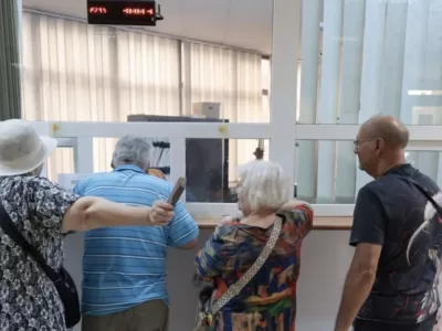 Ferească Dumnezeu! Decizie crucială pentru pensionarii români