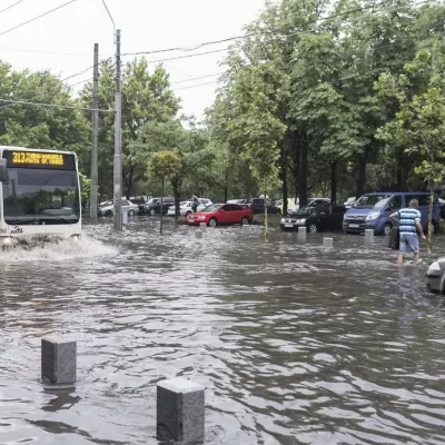 Cod galben de inundații! Se anunță prăpăd cu debite crescute pe râuri și mai multe zone ale țării vo fi extrem de afectate