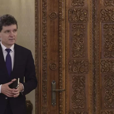 Nimeni nu se aștepta la asta! Pe cine cheamă Nicușor Dan la negocieri pentru un nou guvern (Surse politice)