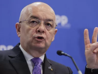 Emil Boc dă cărțile pe față. Condiția ca PNL să meargă la Cotroceni