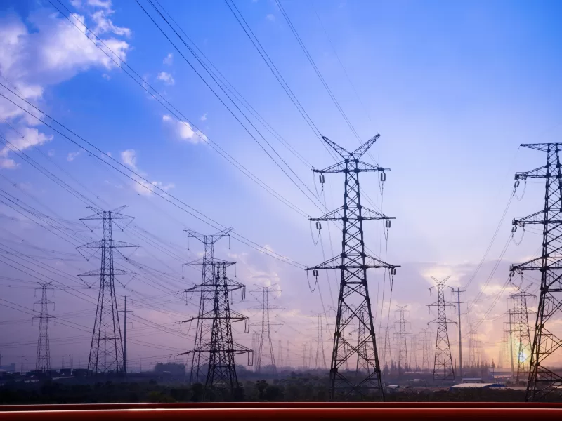 Se taie curentul electric în 3 mari zone și inclusiv București