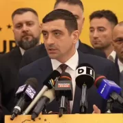 AUR face anunțul! E vorba de votul „la vedere” a moțiunii de cenzură