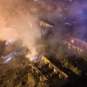 Explozie la o fabrică. Sunt cel puțin 21 de morți și 61 de răniți