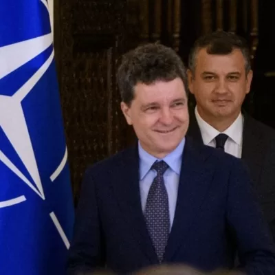 E adevărat! Eugen Tomac...