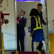 Misterul a fost elucidat! De ce a fost pălmuit, de fapt, Emmanuel Macron de soția sa