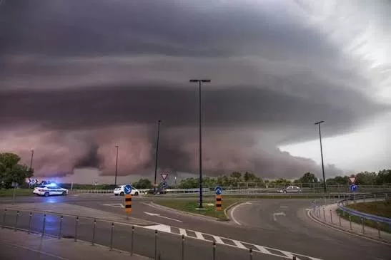 Ore critice pentru România! Meteorologii anunță...